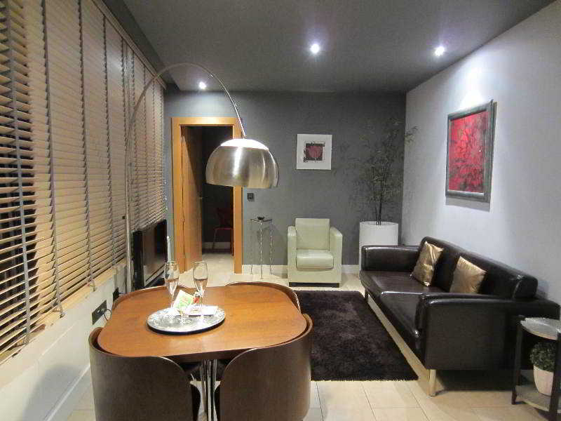 Apartahotel Comforsuite Boecillo Bagian luar foto